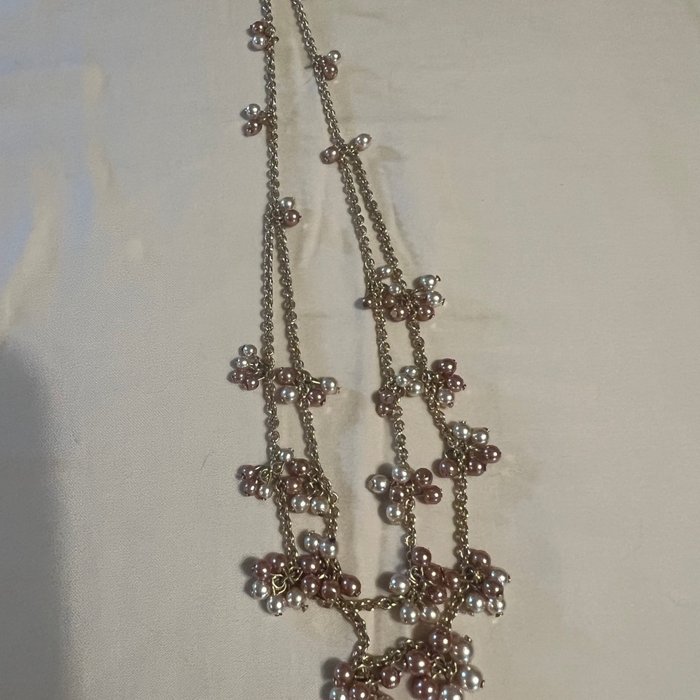 Source Unknown Gold Floral design Necklace